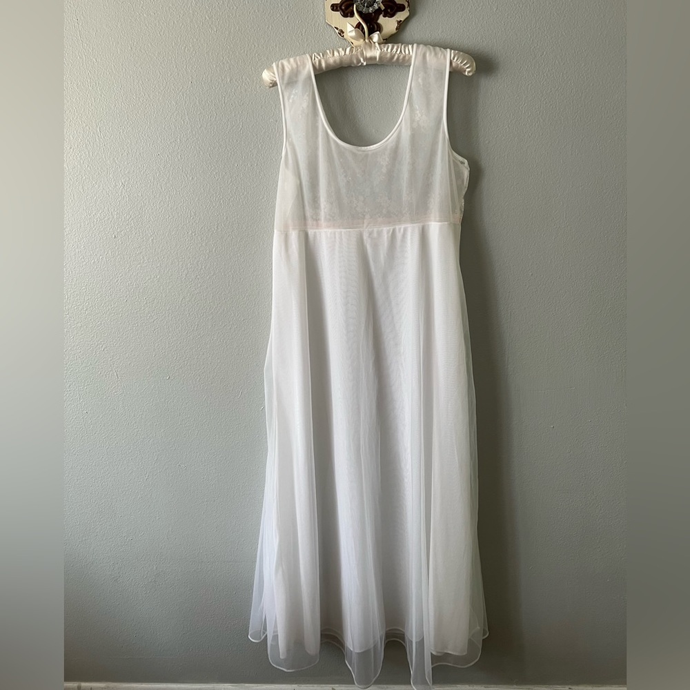 Vintage Radcliffe Peingnor Robe and Nightgown Set White Lace Medium 50’s EVC - Picture 8 of 14